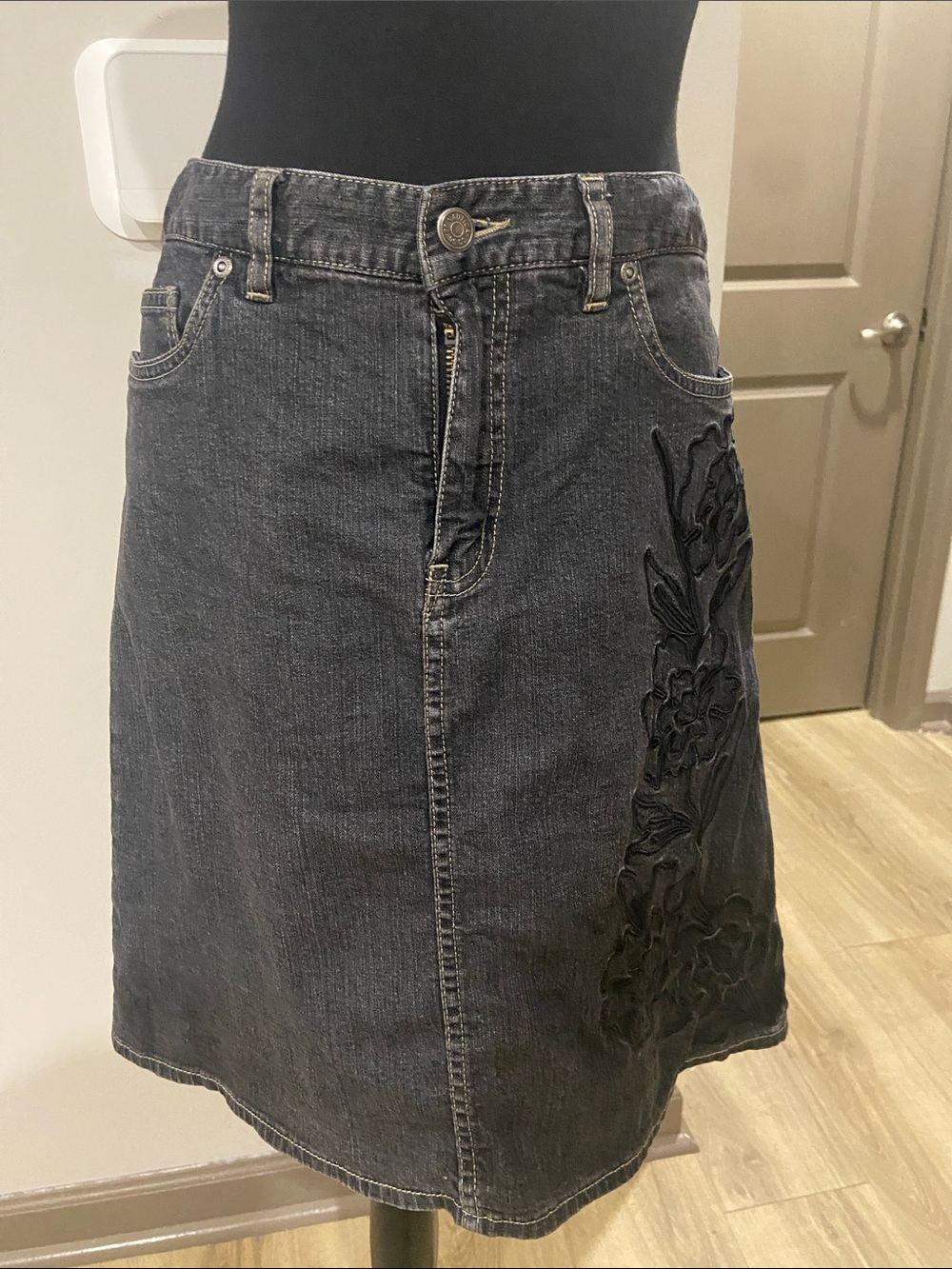 Vintage Nautical Black Denim A-Line Skirt with Floral Applique